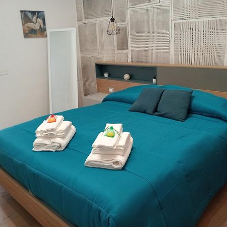 Antico Palazzo Bed & Breakfast ซาแลร์โน ภายนอก รูปภาพ