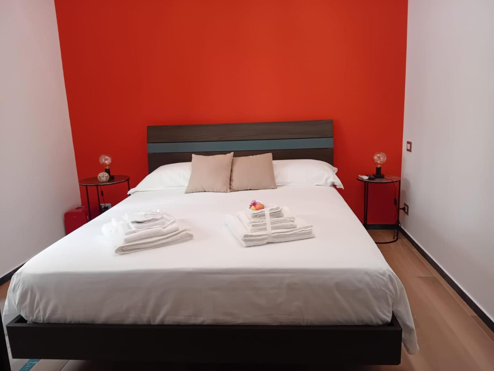 Antico Palazzo Bed & Breakfast ซาแลร์โน ภายนอก รูปภาพ
